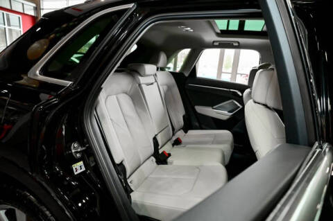 2021 Audi Q3 quattro S line Premium 45 TFSI