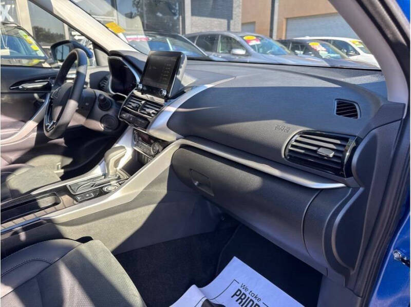 2025 Mitsubishi Eclipse Cross