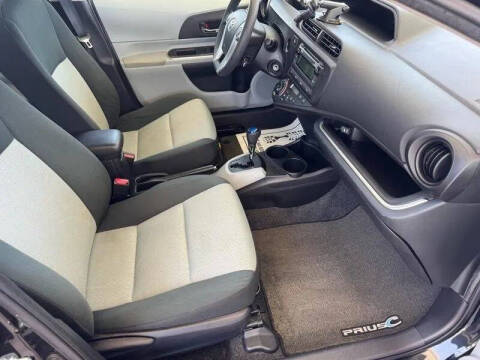 2014 Toyota Prius c