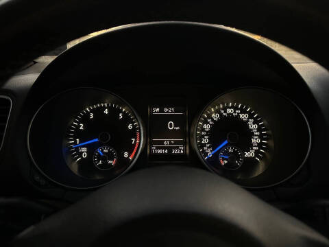 2013 Volkswagen Golf R 4Motion