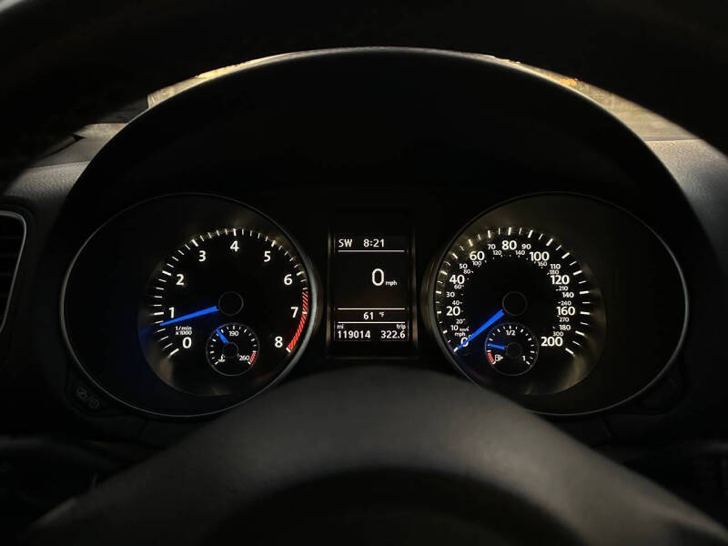 2013 Volkswagen Golf R 4Motion