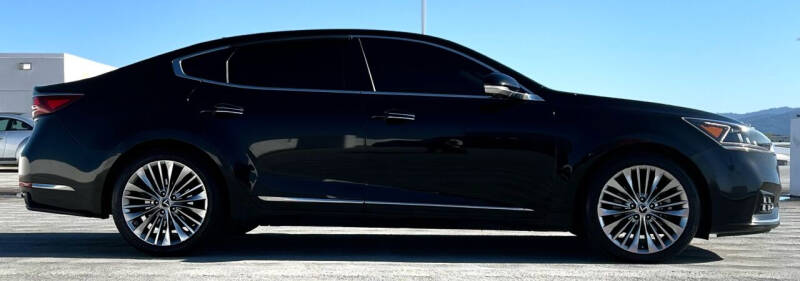 2018 Kia Cadenza Premium