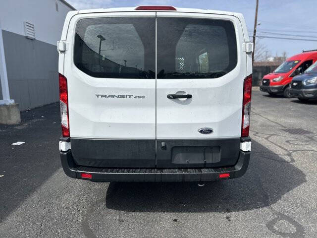 2024 Ford Transit