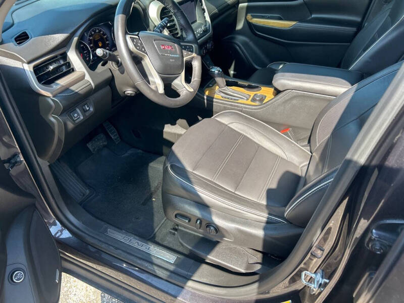 2018 GMC Acadia Denali