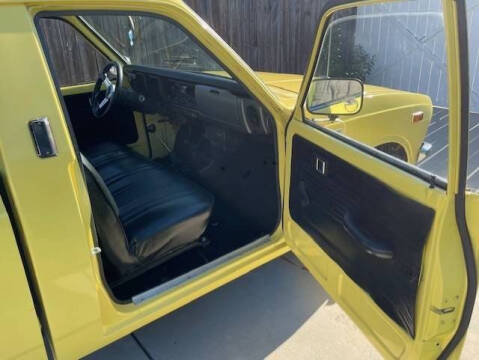 1974 Toyota Hilux