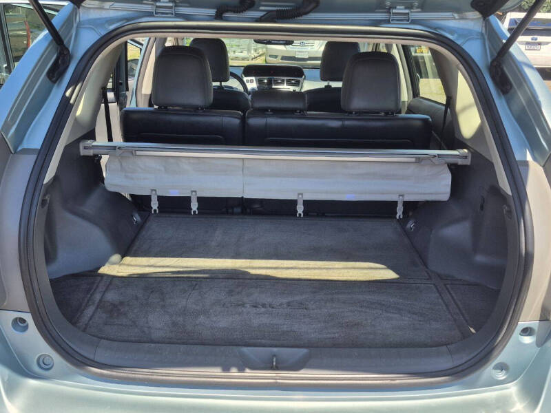 2013 Toyota Prius v Five - Photo 24