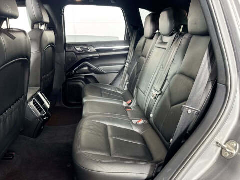 2012 Porsche Cayenne Tiptronic