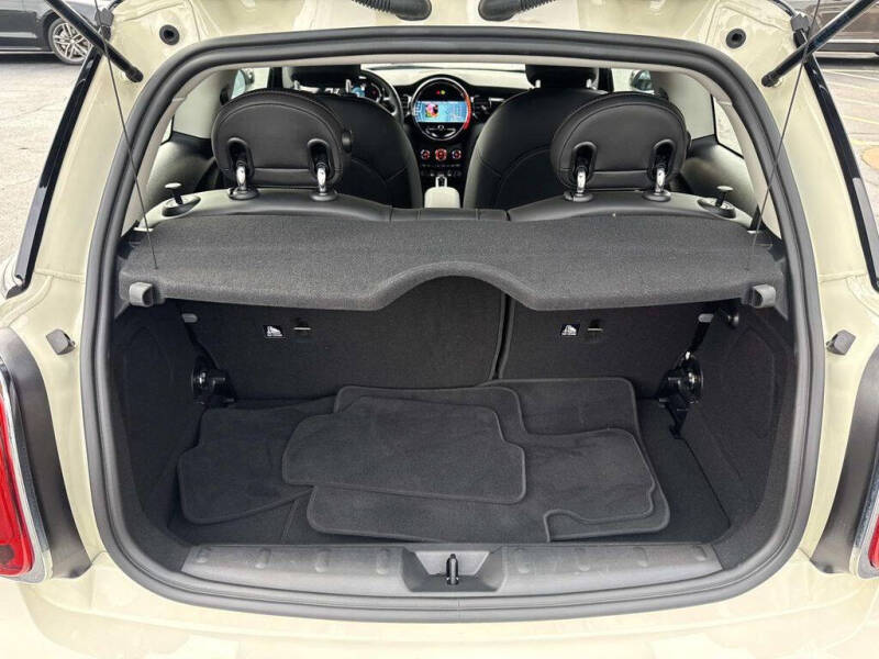 2022 MINI Hardtop 2 Door Oxford Edition