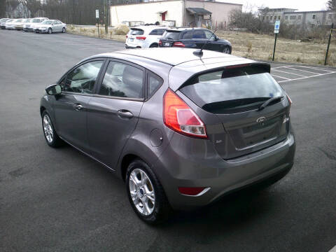 2014 Ford Fiesta SE