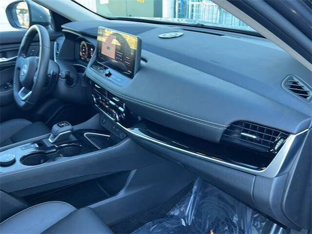 2024 Nissan Rogue SL