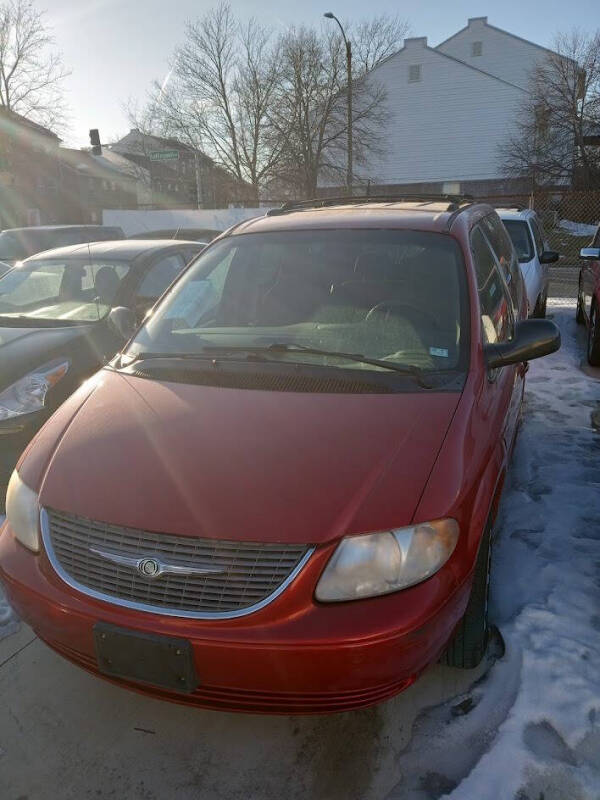 2001 Chrysler Town and Country for sale at ST LOUIS AUTO CAR SALES in Saint Louis MO