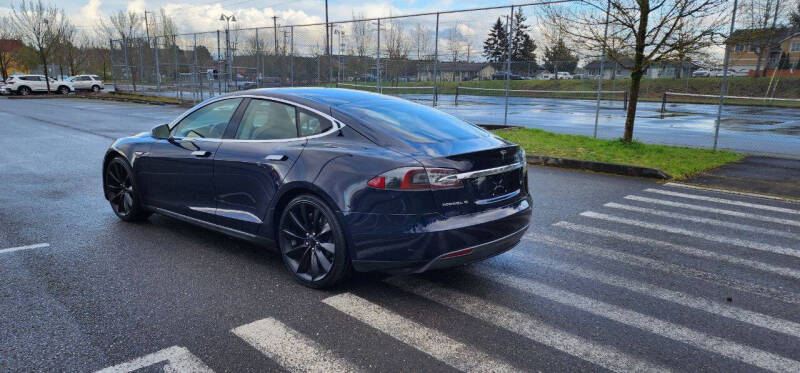 2013 Tesla Model S