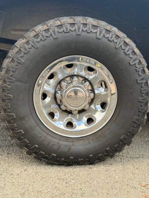 2003 Ford Excursion XLT
