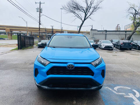 2019 Toyota RAV4 for sale at Makka Auto Sales in Dallas TX