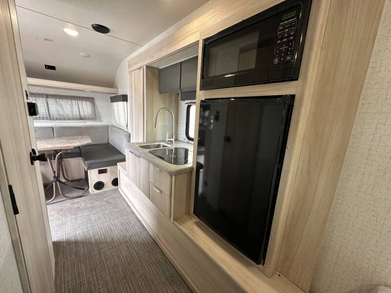 2021 Winnebago Hike