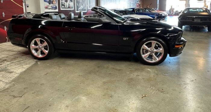2008 Ford Mustang