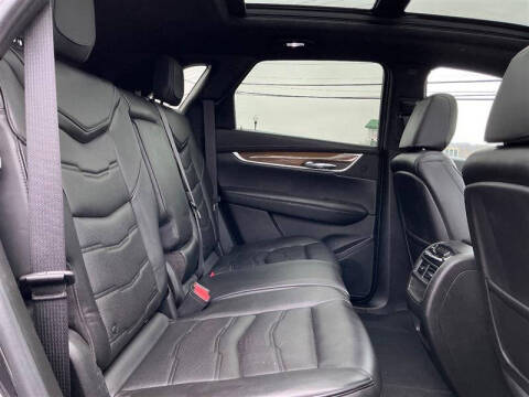 2017 Cadillac XT5 Platinum