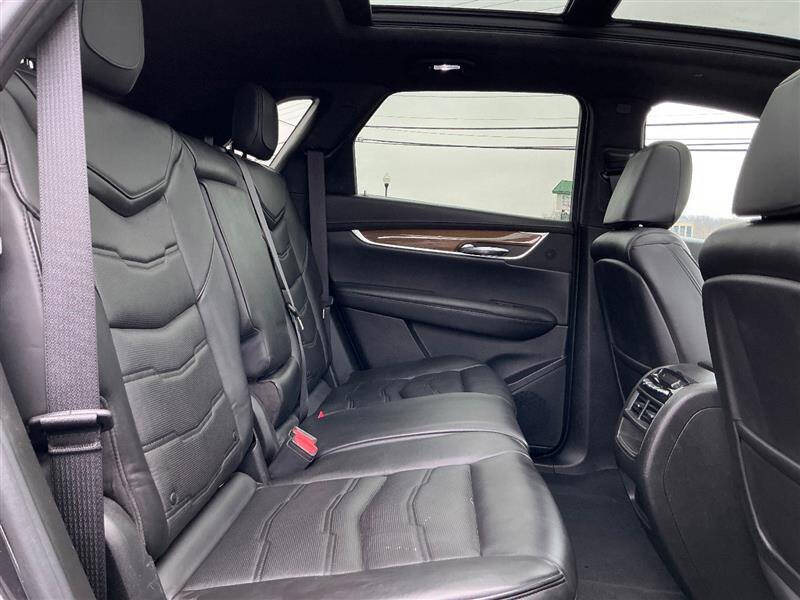 2017 Cadillac XT5 Platinum