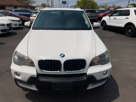 2009 BMW X5 for sale at Right Choice Automotive in Rochester NY