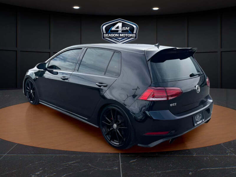 2018 Volkswagen Golf GTI S