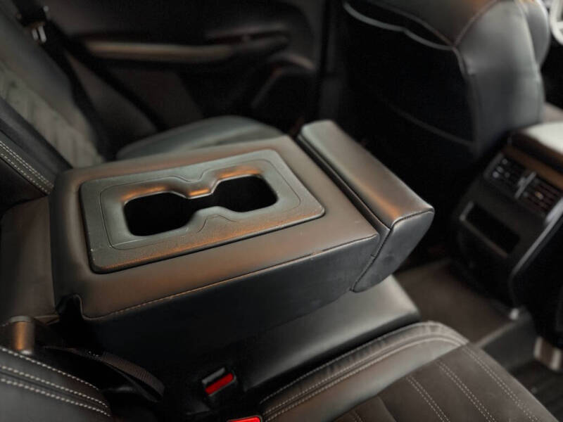 2023 Mitsubishi Outlander SE Special Edition