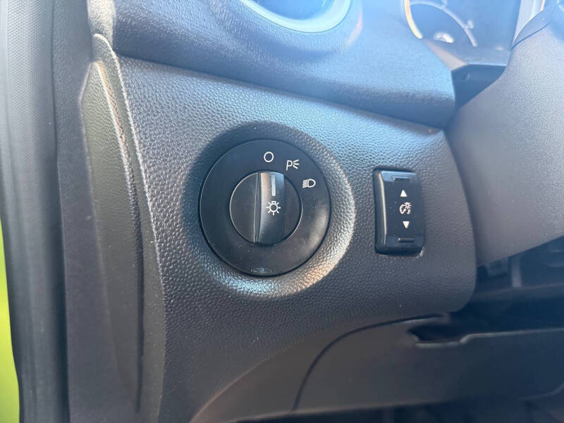 2013 Ford Fiesta Titanium