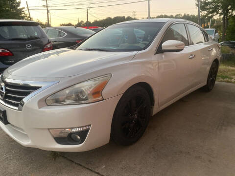 2013 Nissan Altima for sale at AllStates Auto Sales in Fuquay Varina NC