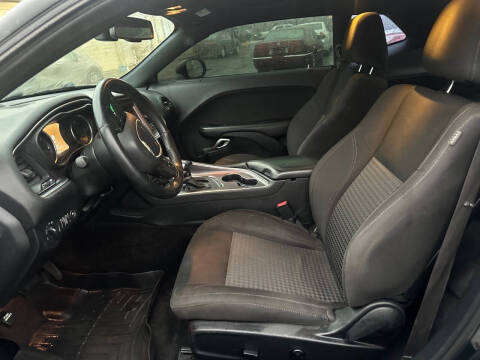 2018 Dodge Challenger SXT