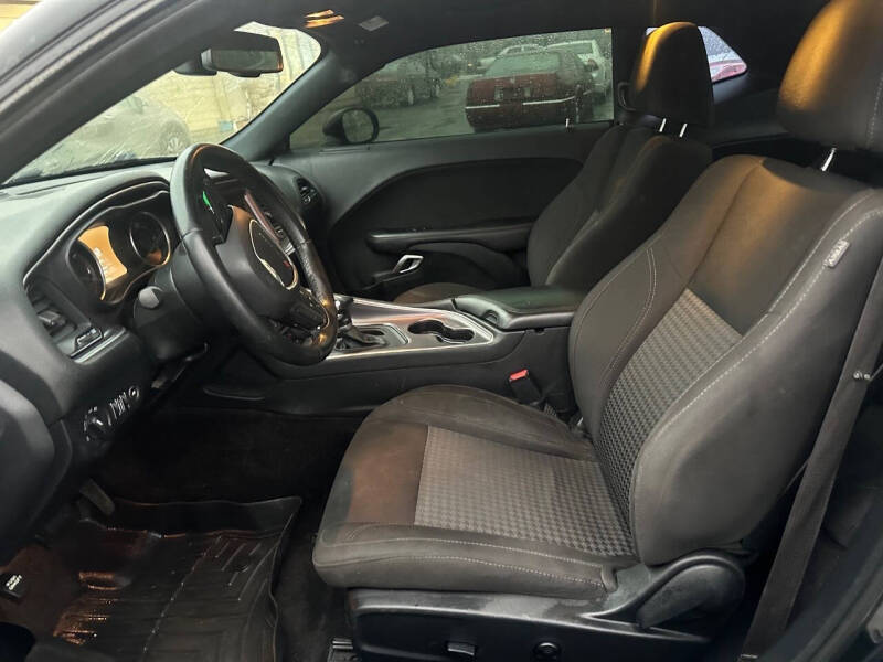 2018 Dodge Challenger SXT