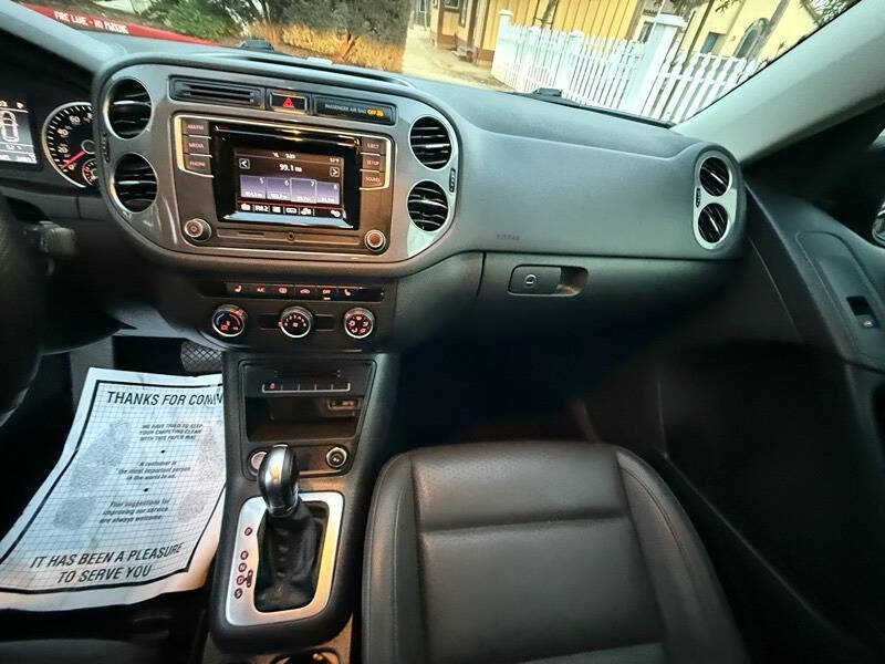 2016 Volkswagen Tiguan 2.0T SE