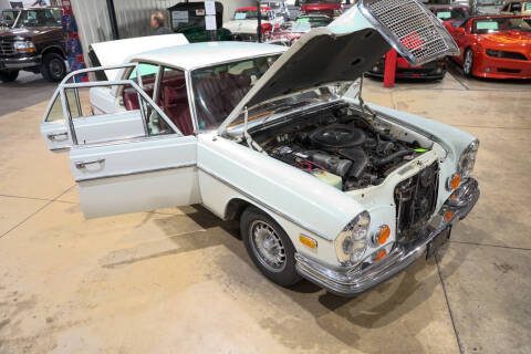 1972 Mercedes-Benz 280-Class