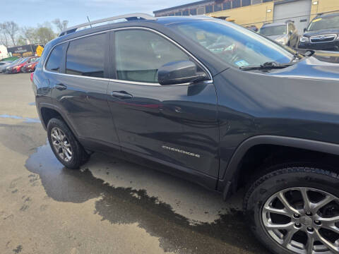 2018 Jeep Cherokee Latitude Plus