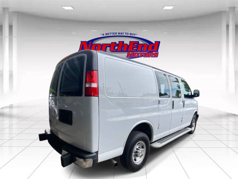 2023 Chevrolet Express 2500