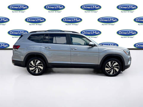 2025 Volkswagen Atlas SE