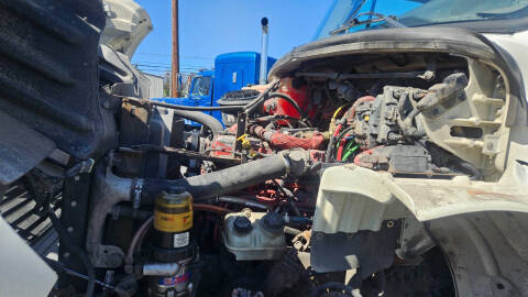 2015 Freightliner M2 106