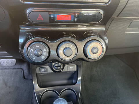 2009 Scion xD
