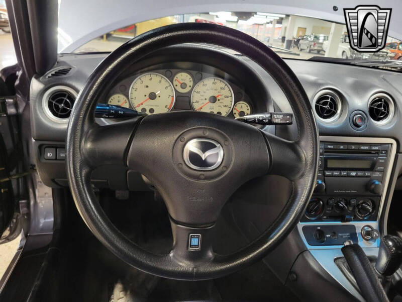 2003 Mazda MX-5 Miata