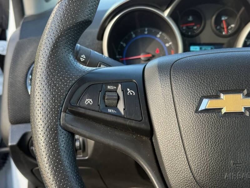 2016 Chevrolet Cruze Limited 1LT Auto