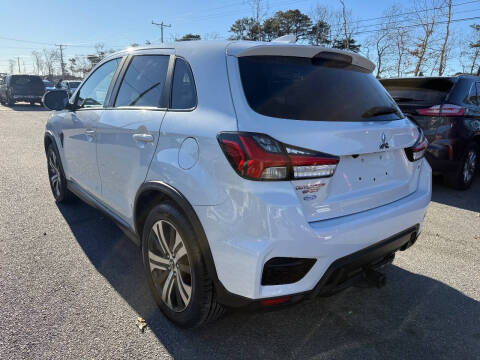 2020 Mitsubishi Outlander Sport SE