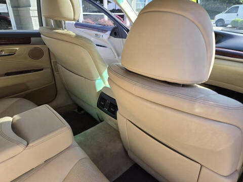 2015 Lexus LS 460