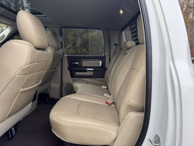 2015 RAM 1500 Laramie