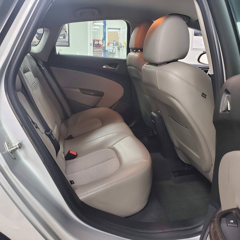 Silver 2013 Buick Verano Base Base 4dr Sedan 22