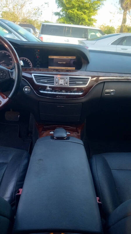 2013 Mercedes-Benz S-Class S 550 4MATIC