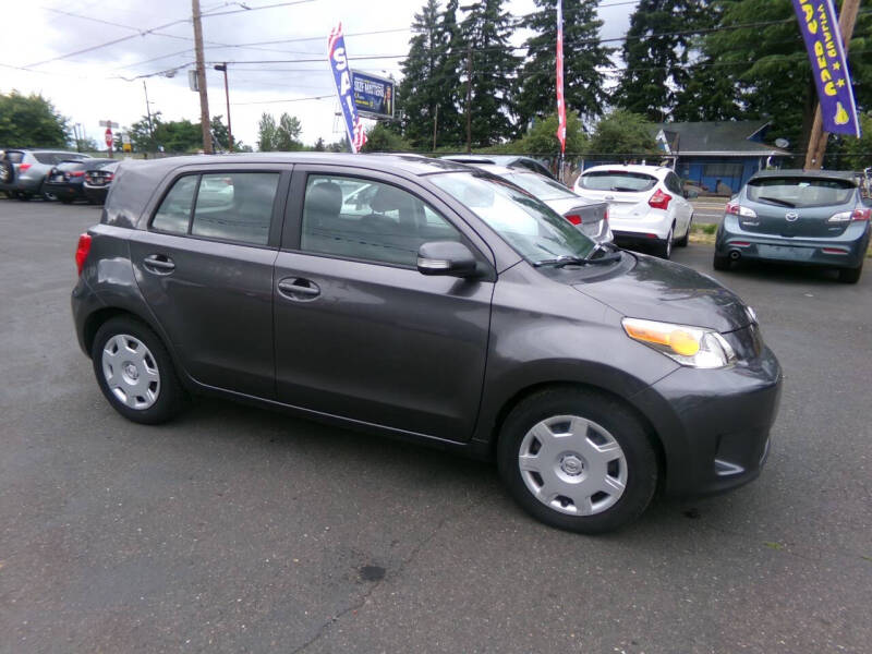2009 Scion xD