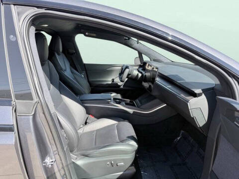 2023 Tesla Model X Standard Range