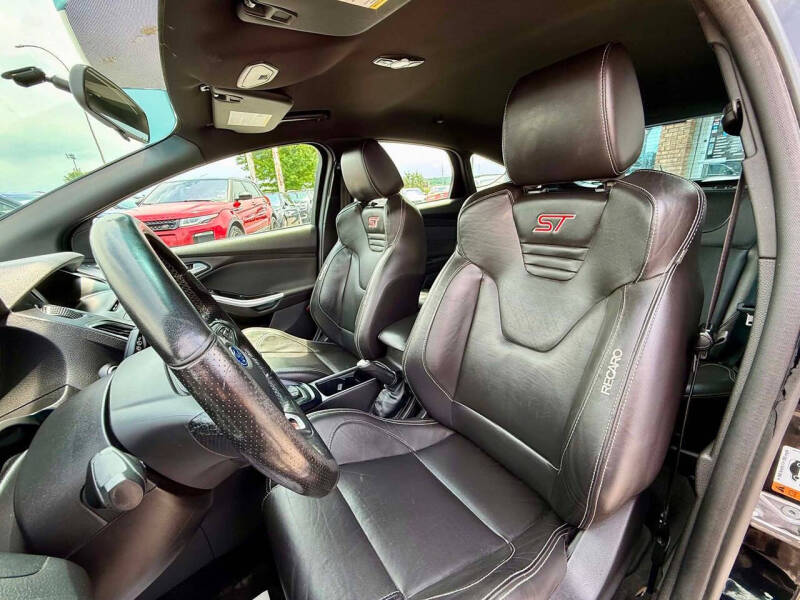 2017 Ford Focus ST