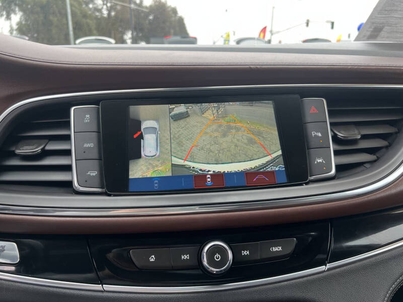 2018 Buick Enclave Avenir