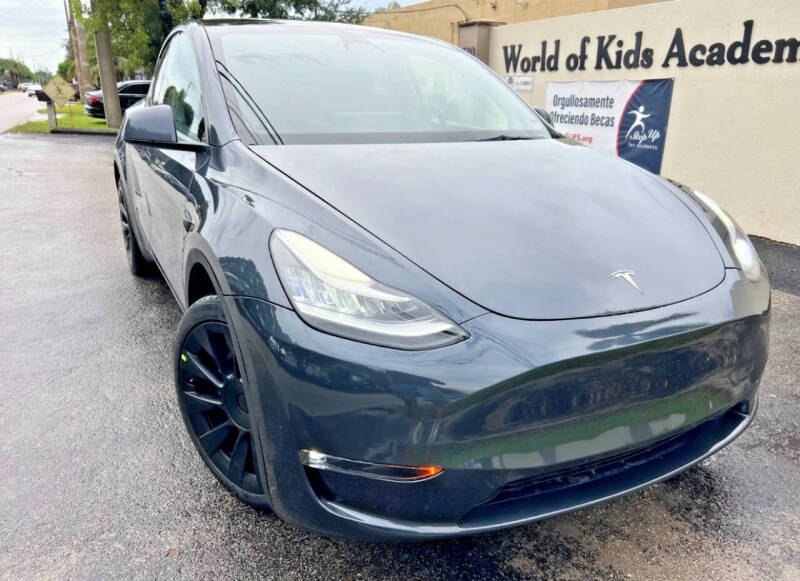 2023 Tesla Model Y Long Range