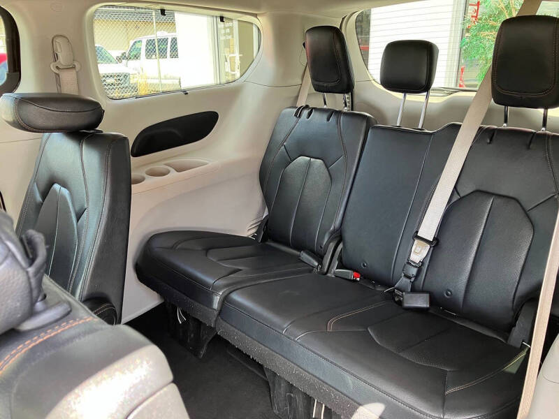 2019 Chrysler Pacifica Touring L