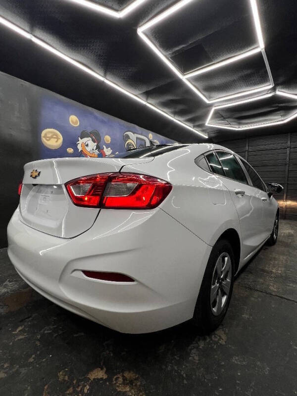 2018 Chevrolet Cruze LS Auto
